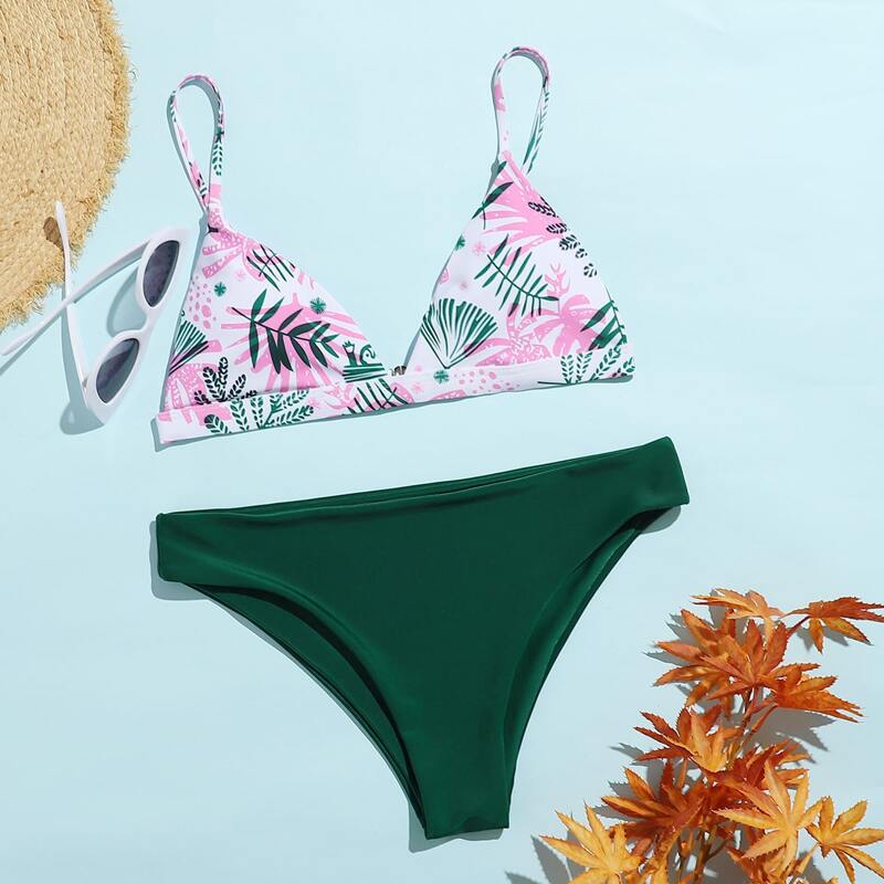 

Tropical Print Triangle Bikini Swimsuit, Multicolor