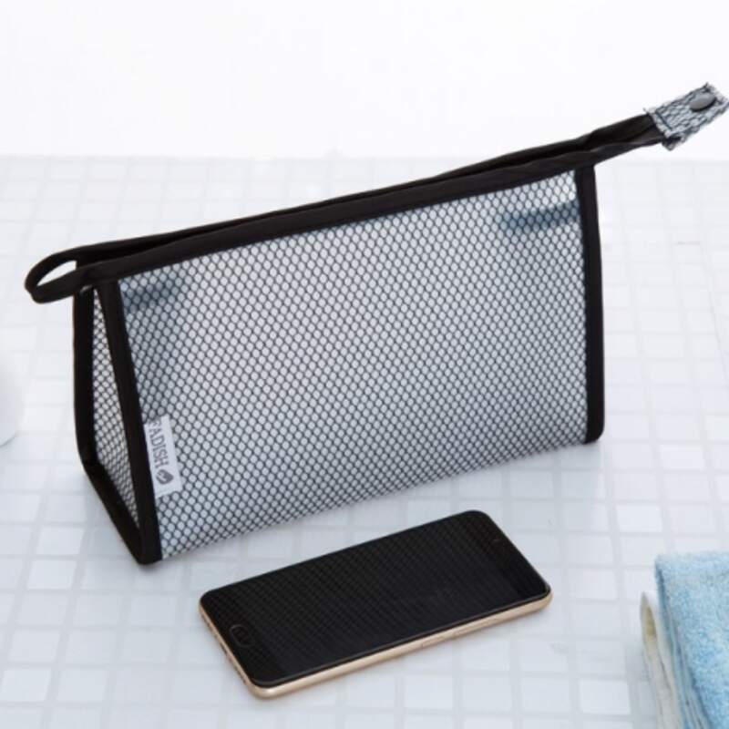 

1pc Random Portable Waterproof Washing Bag, Black and white