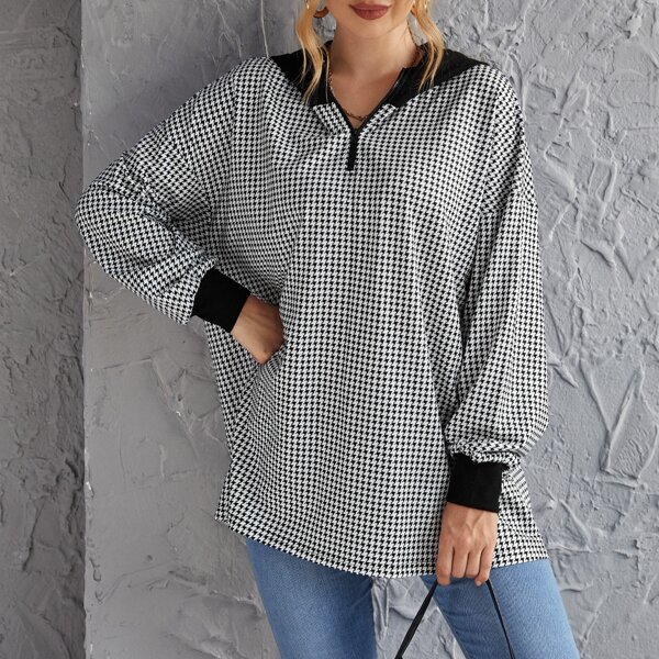 

Half Zip Drop Shoulder Houndstooth Hoodie, Black and white