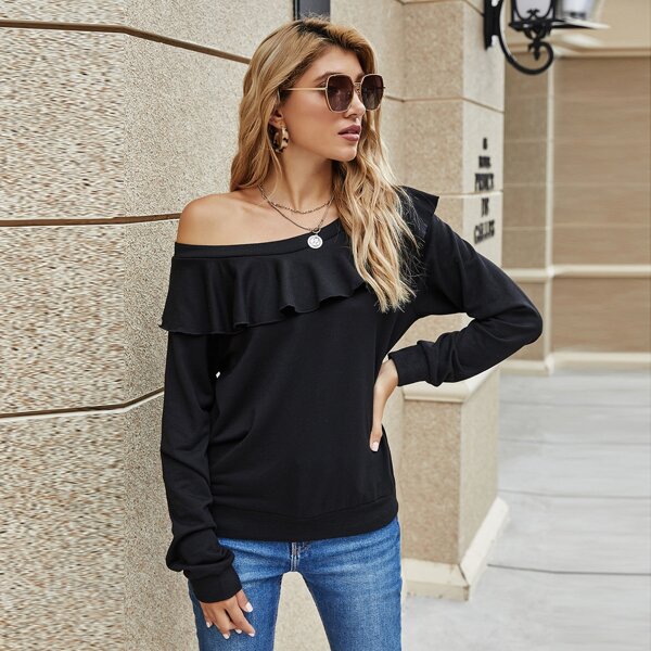 

Ruffle Trim Solid Sweatshirt, Black