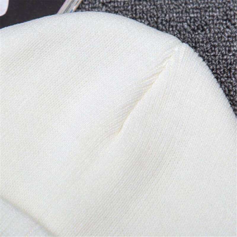 

Ring Decor Cuffed Beanie, White