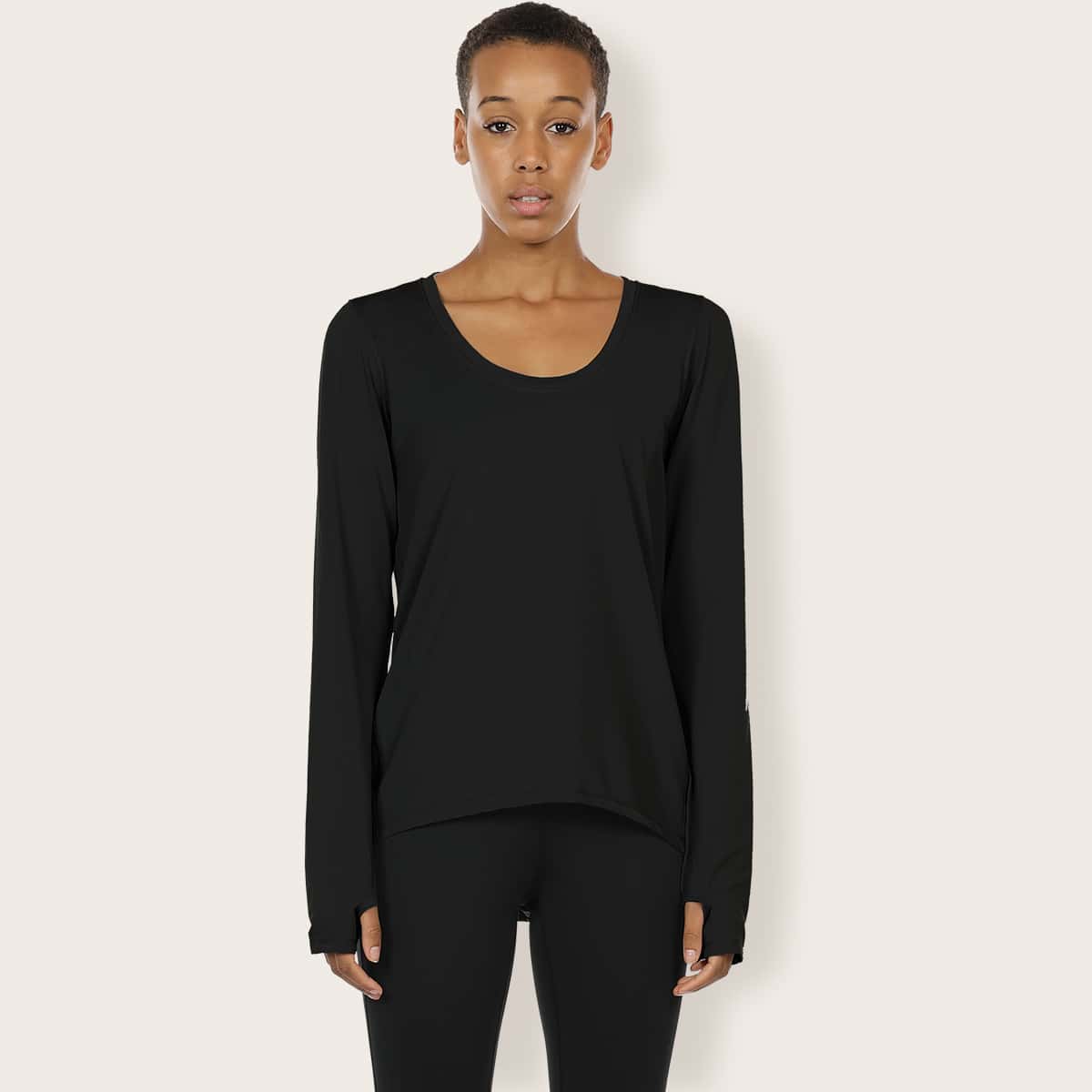 

Scoop Neck Solid Thumb Hole Sports Tee, Black
