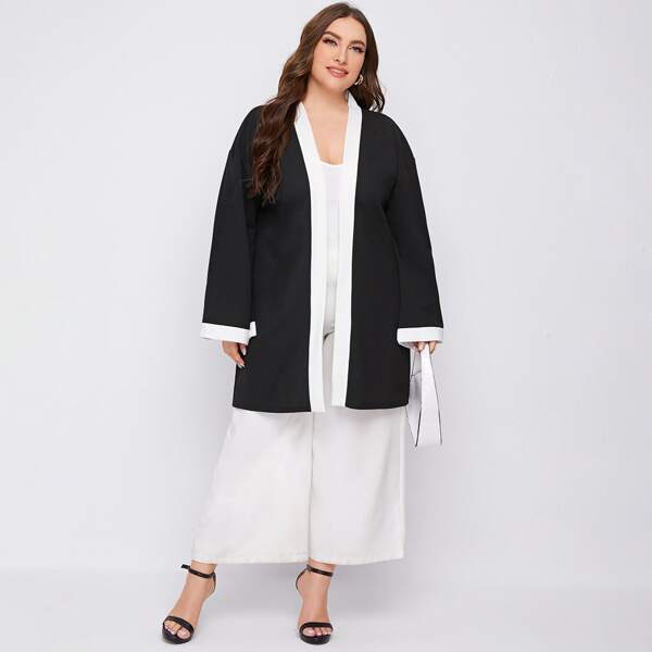 

Plus Open Front Contrast Trim Coat, Black