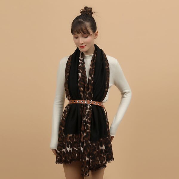 

Leopard Pattern Scarf, Black