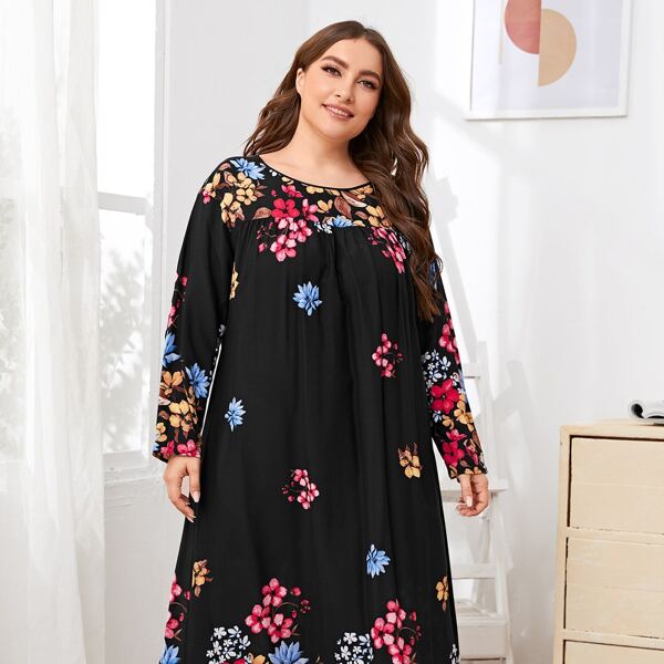 

Plus All Over Print Night Dress, Multicolor