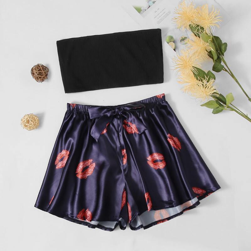 

Tube Top & Lip Print Shorts PJ Set, Multicolor