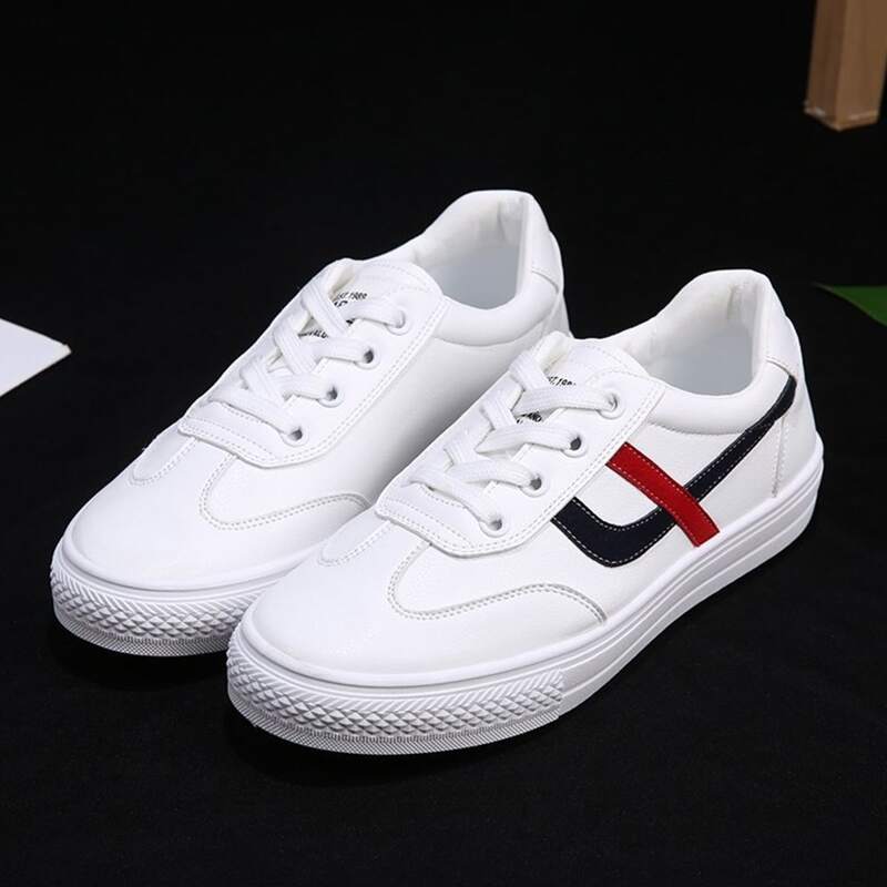 

Lace-up Wide Fit Skate Shoes, White