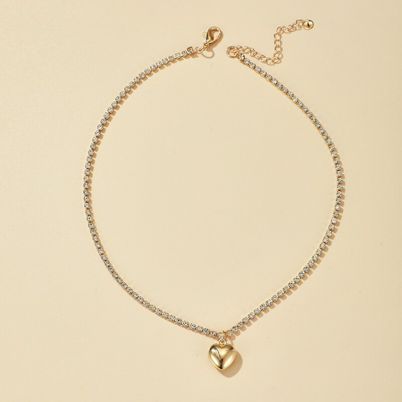 

Rhinestone Heart Clavicle Necklace, Gold