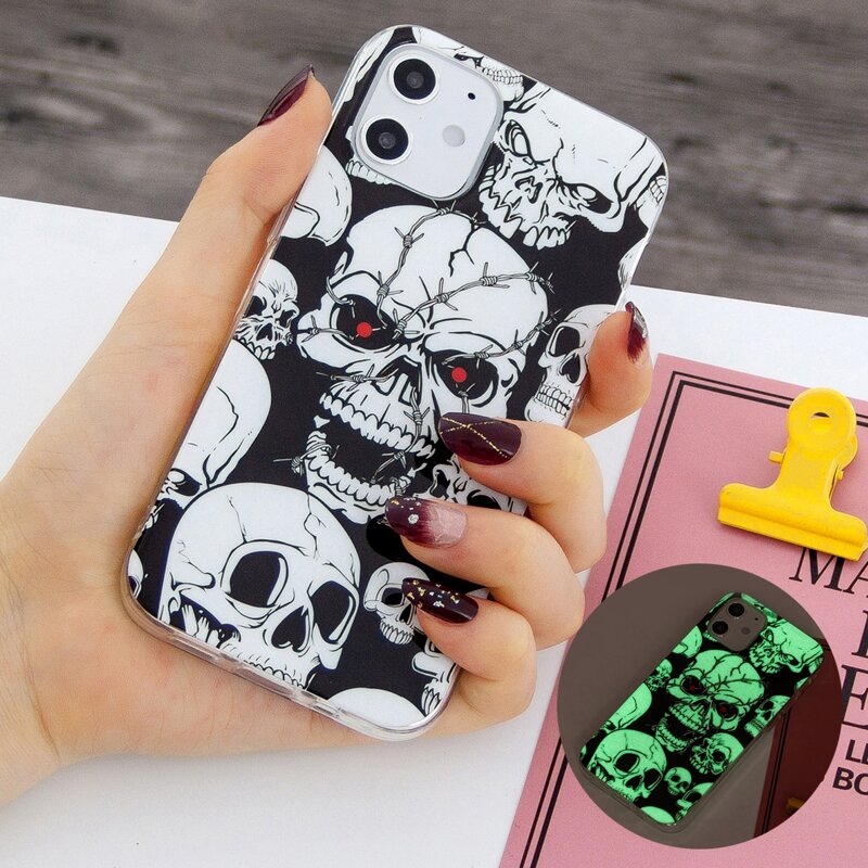 

Skull Print Luminous iPhone Case, Multicolor