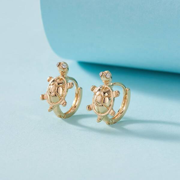 

Rhinestone Detail Tortoise Design Hoop Earrings, Gold
