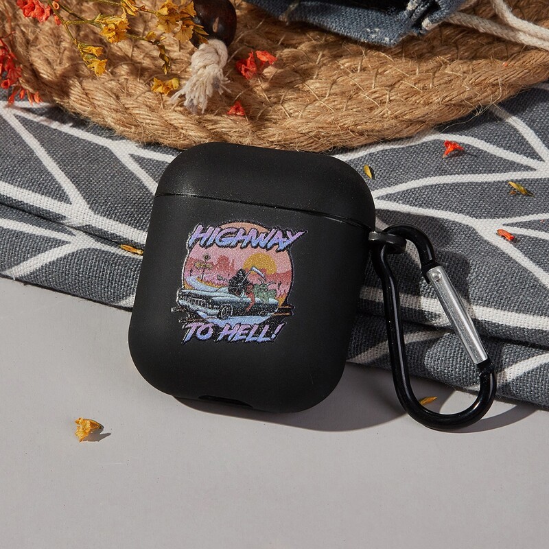 

ROMWE X Vincenttrinidadart Skeleton AirPods Case, Black