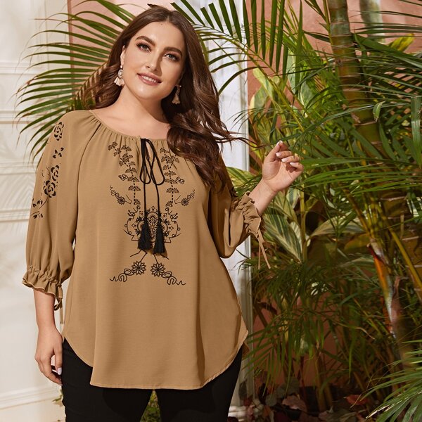 

Plus Floral Print Tie Neck Drawstring Cuff Blouse, Camel