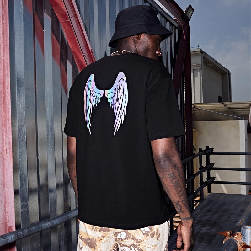 

Guys Drop Shoulder Ombre Wing Print Tee, Black