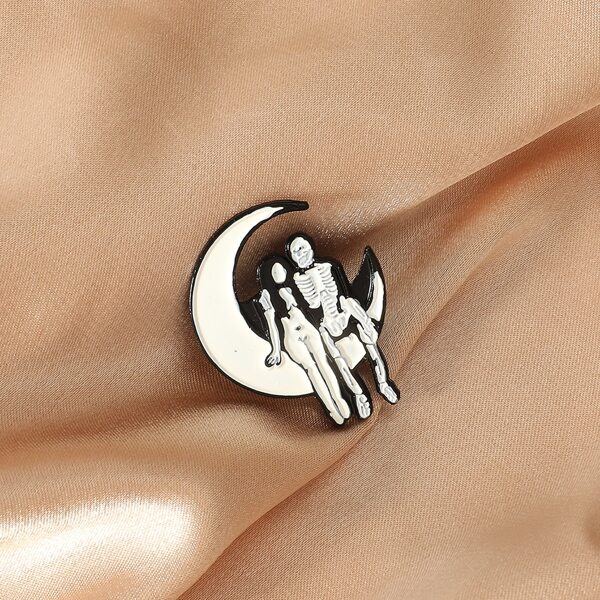 

Skeleton Detail Moon Brooch, White