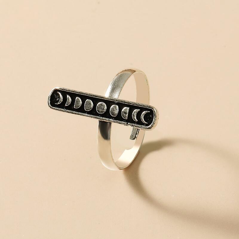 

Moon Pattern Minimalist Ring, Silver