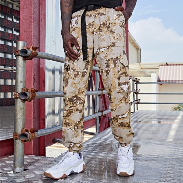 

Men Camo Pattern Cargo Pants, Multicolor