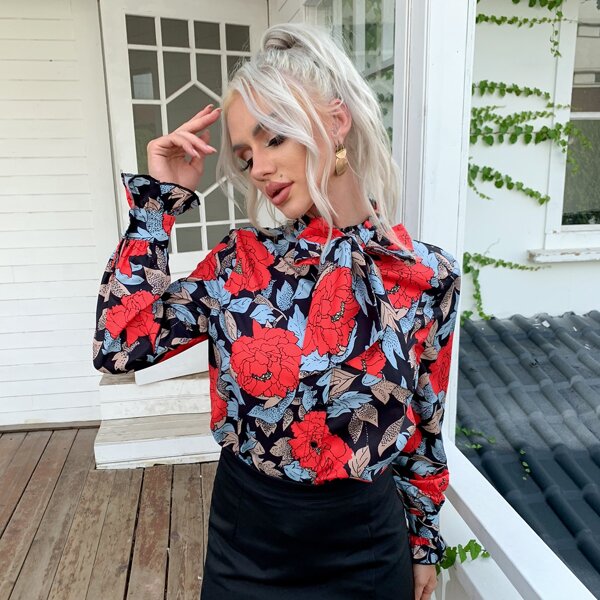 

Tie Neck Flounce Sleeve Floral Print Blouse, Multicolor