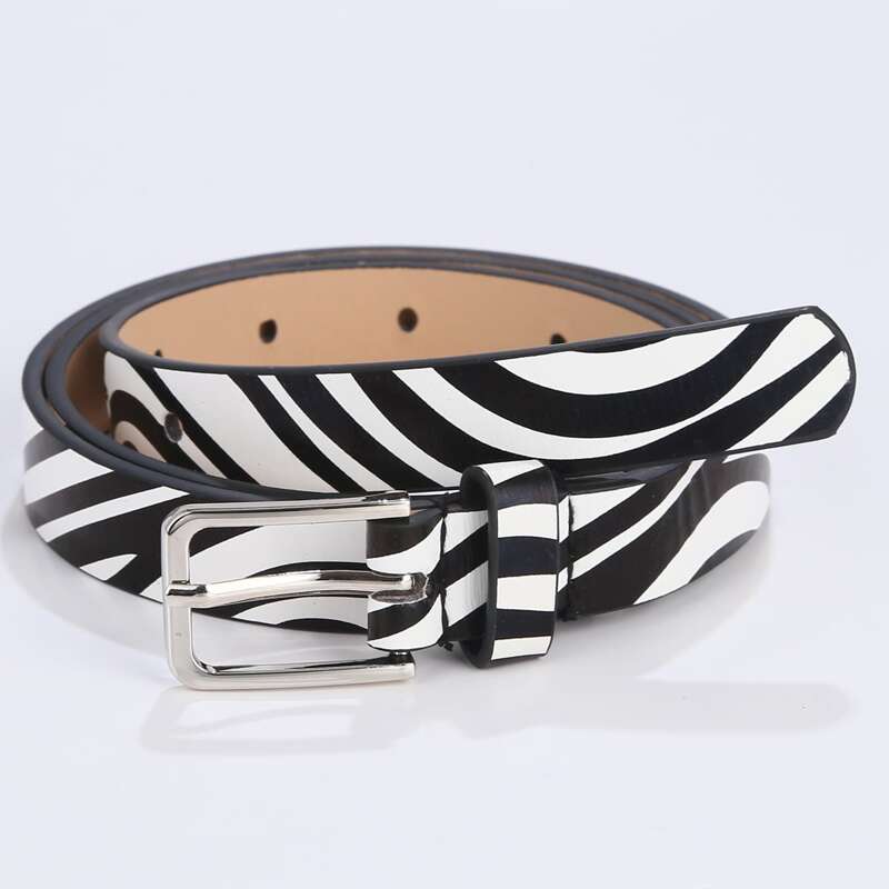 

Zebra Striped Buckle Belt, Black and white