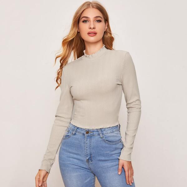 

Lettuce Edge Crop Top, Beige