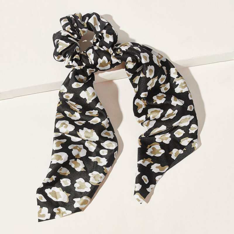 

Floral Scrunchie Scarf, Multicolor