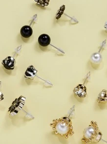 12對人造珍珠裝飾花朵設計耳釘