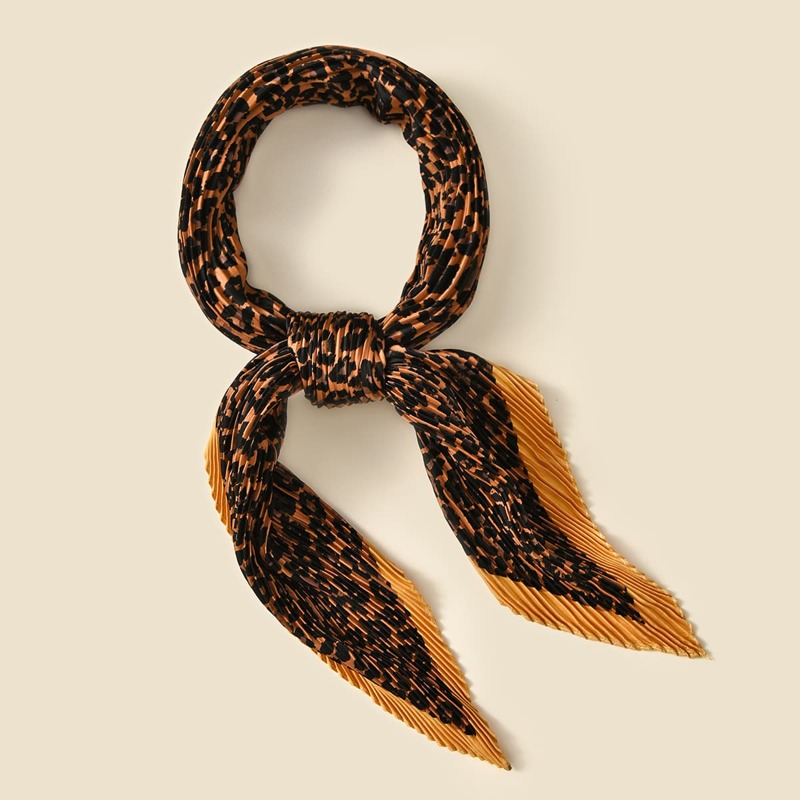 

Leopard Print Bandana, Multicolor