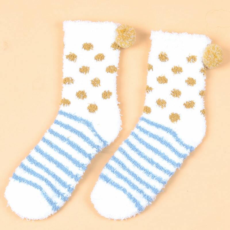 

Striped Pattern Fuzzy Socks, White
