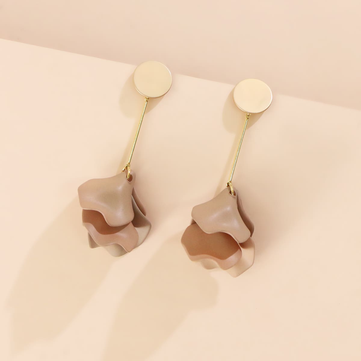 

Petal Decor Bar Drop Earrings, Coffee brown