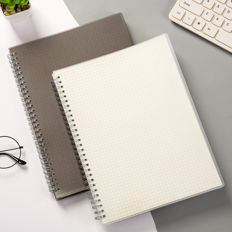

1pc Random Spiral Notebook, Multicolor