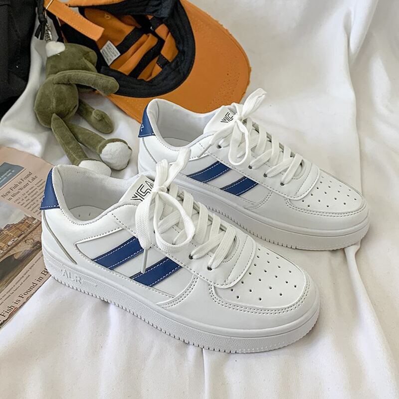 

Lace-up Front Skate Shoes, Blue and white