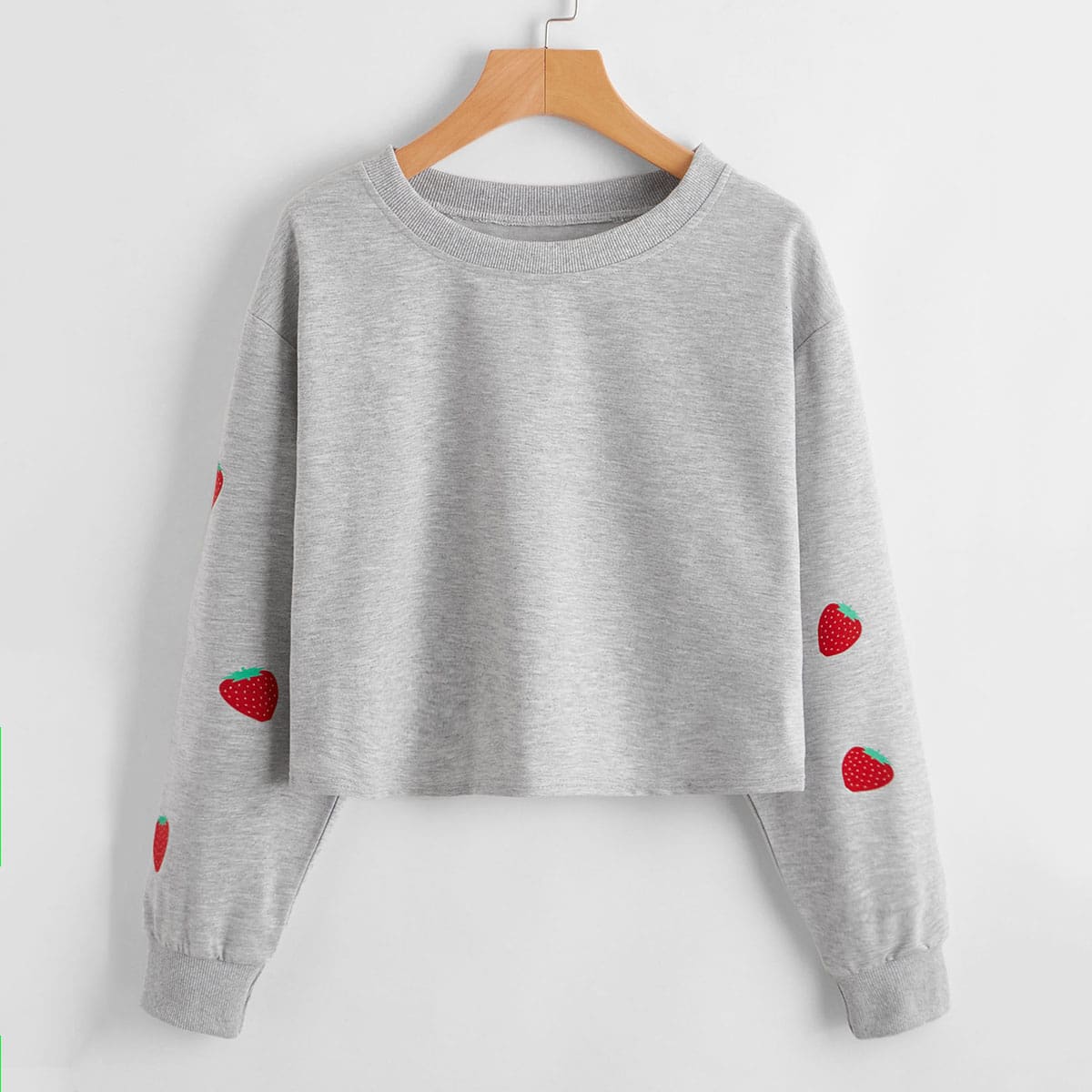 

Strawberry Graphic Sweatshirt, Light grey