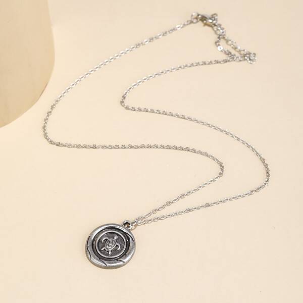 

Tortoise Design Round Charm Necklace, Silver