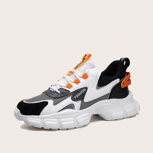 

Men Lace-up Front Wide Fit Sneakers, White
