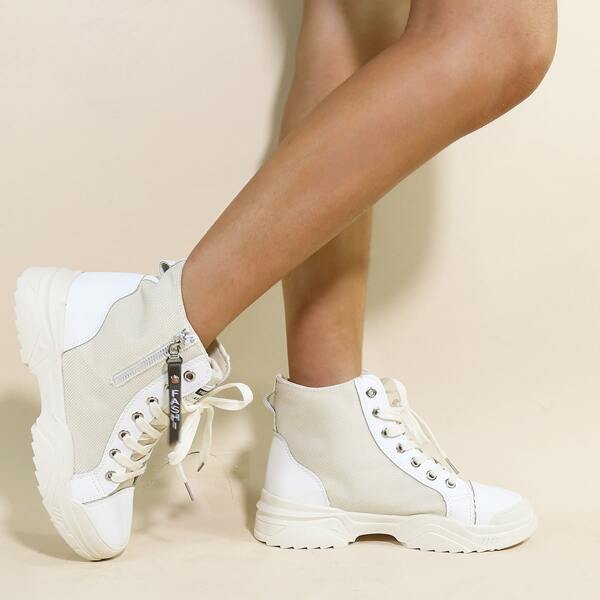 

Letter Ribbon Decor Sneakers, White