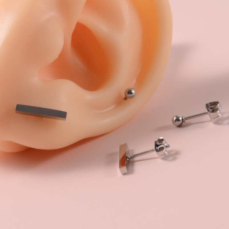 

4pcs Stainless Steel Ball Decor Stud Earrings, Silver