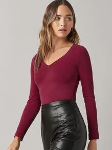 SHEIN BASICS 含棉V領合身素色T恤 - 紫紅色 - 查看 3