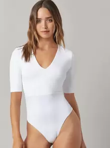 SHEIN BASICS V领合身纯色连体衣