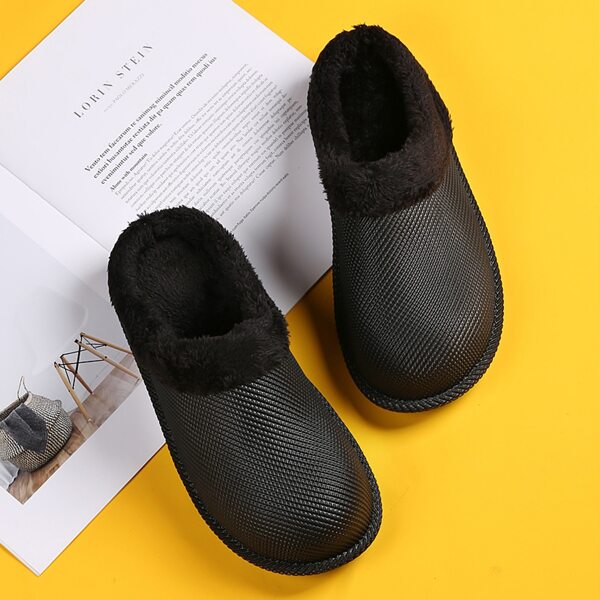 

Men Minimalist Waterproof Fluffy Slippers, Black