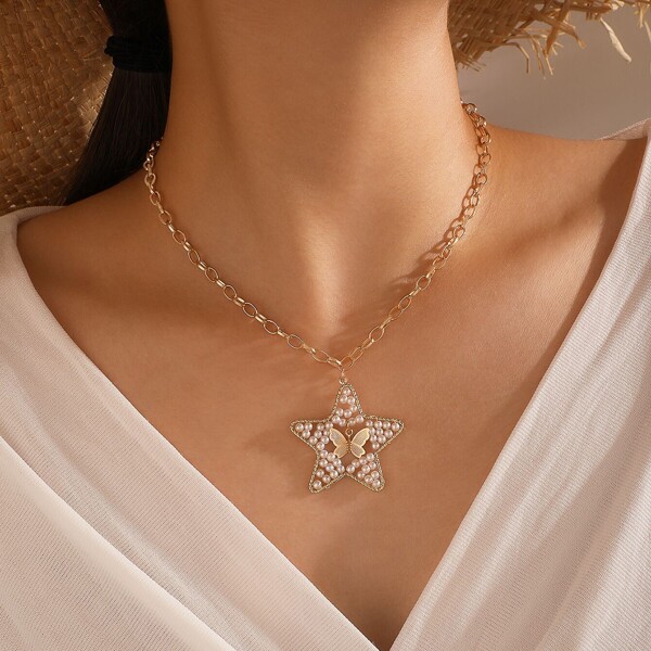 

Pearl & Butterfly Decor Necklace, Gold