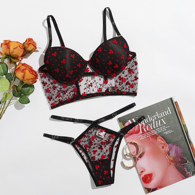 

Clover Print Mesh Cut-out Underwire Lingerie Set, Black