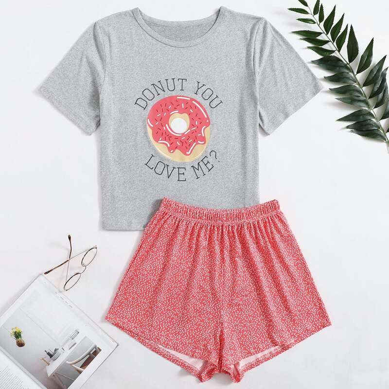 

Slogan & Donuts Print Tee With Shorts PJ Set, Multicolor