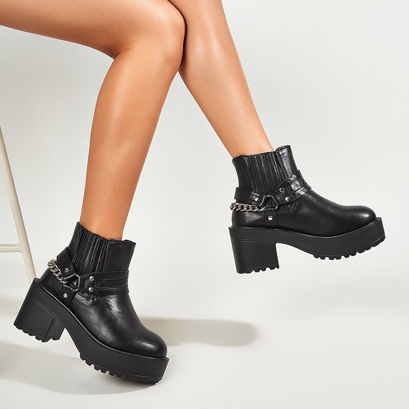 

Halloween Studded Decor Ankle Boots, Black