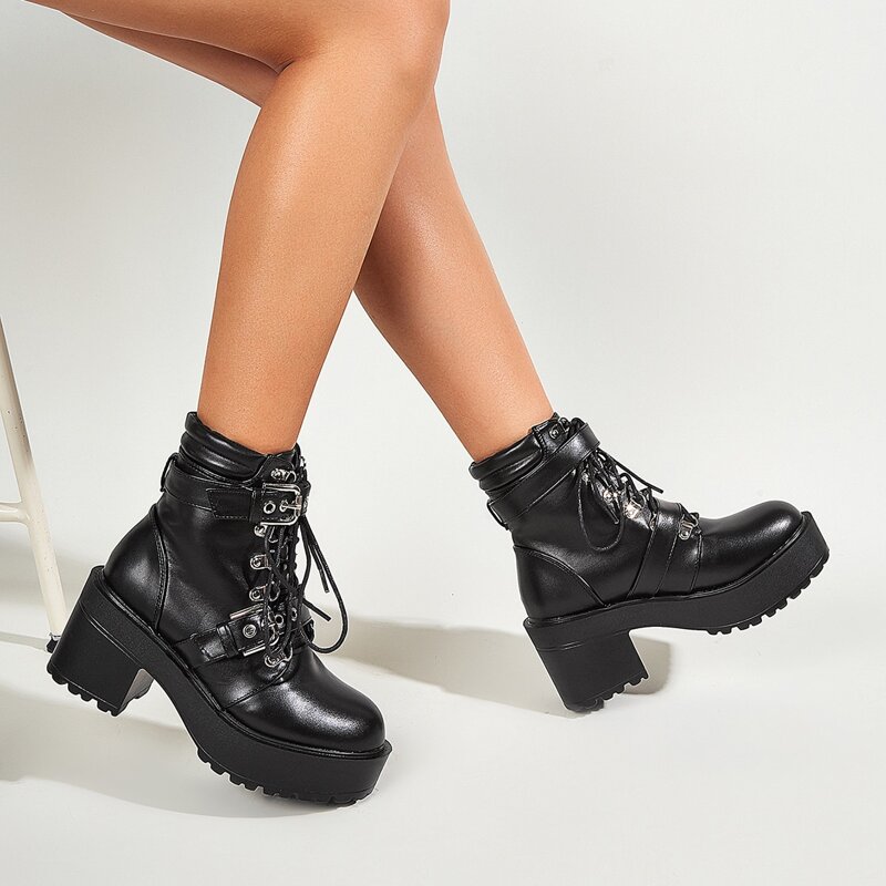 

Halloween Studded Decor Ankle Boots, Black