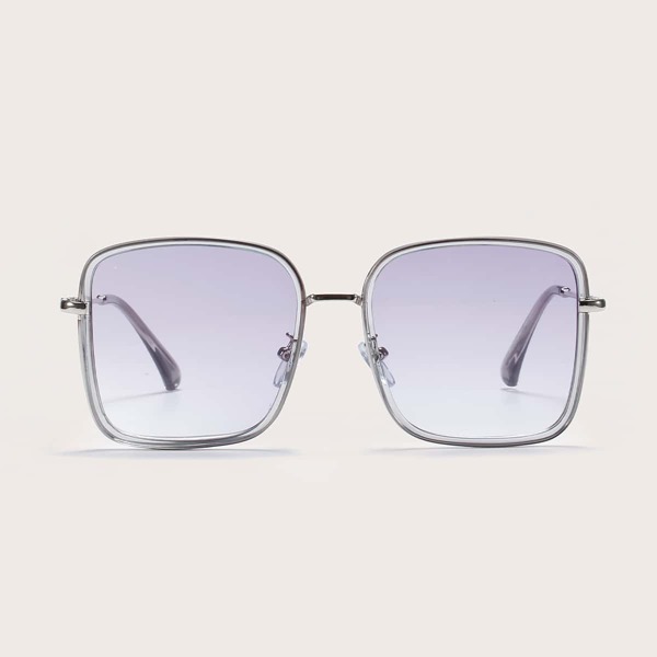 

Metal Frame Tinted Lens Sunglasses