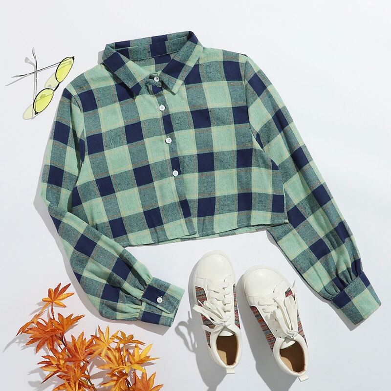

Plaid Button Up Crop Blouse, Multicolor