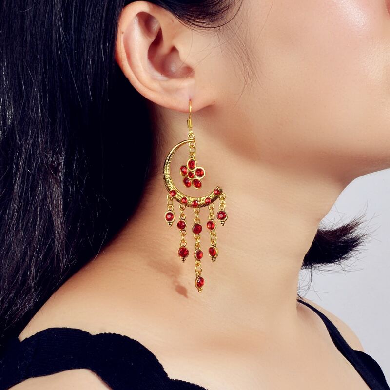 

Rhinestone Decor Moon Drop Earrings, Red