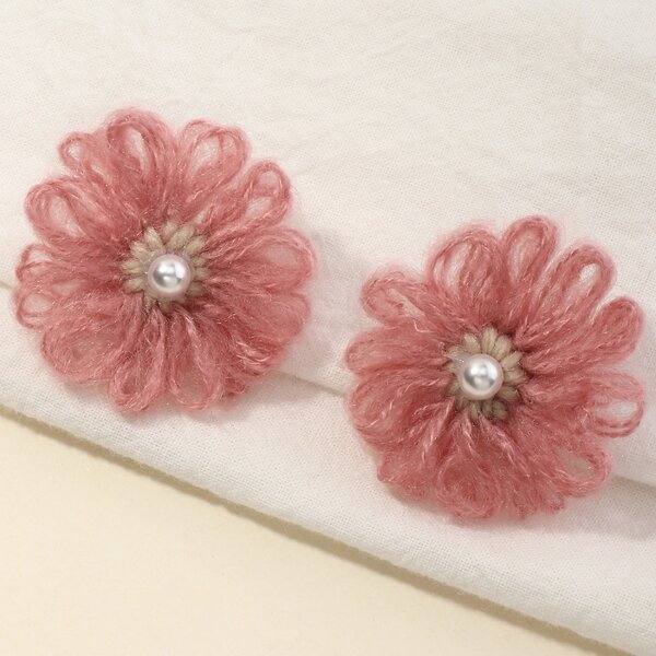 

Faux Pearl Flower Design Stud Earrings, Pink