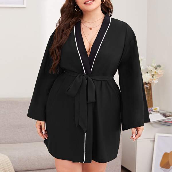 

Plus Contrast Binding Belted Robe, Black