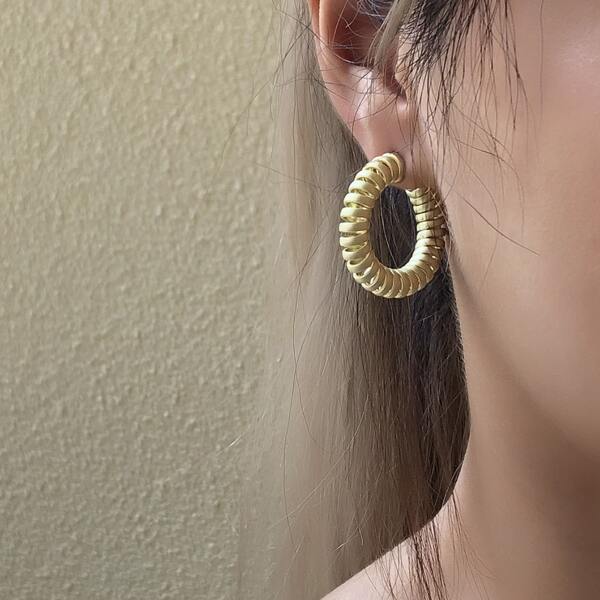 

Telephone Wire Cuff Hoop Earrings, Gold
