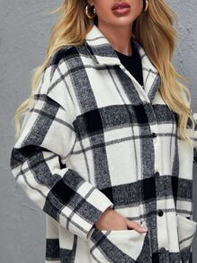 SHEIN معطف مربع النقش بازرار مدروز بجيب ومنخفض الاكتاف